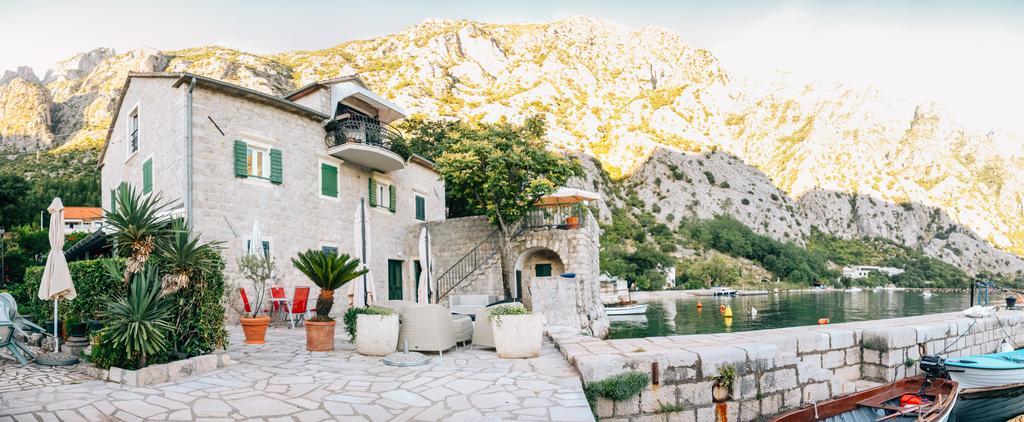 Apartment Lukiduki At The Beach - Kotor Eksteriør billede